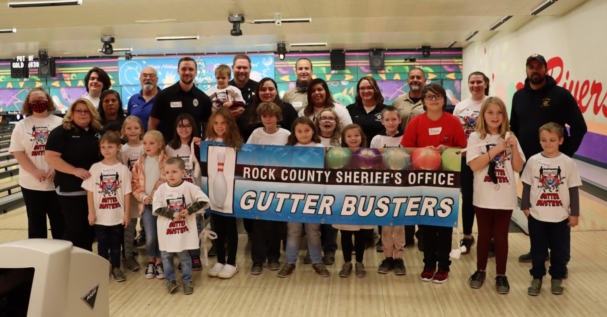 GUTTER BUSTERS GROUP PHOTO NOV. 13 2021